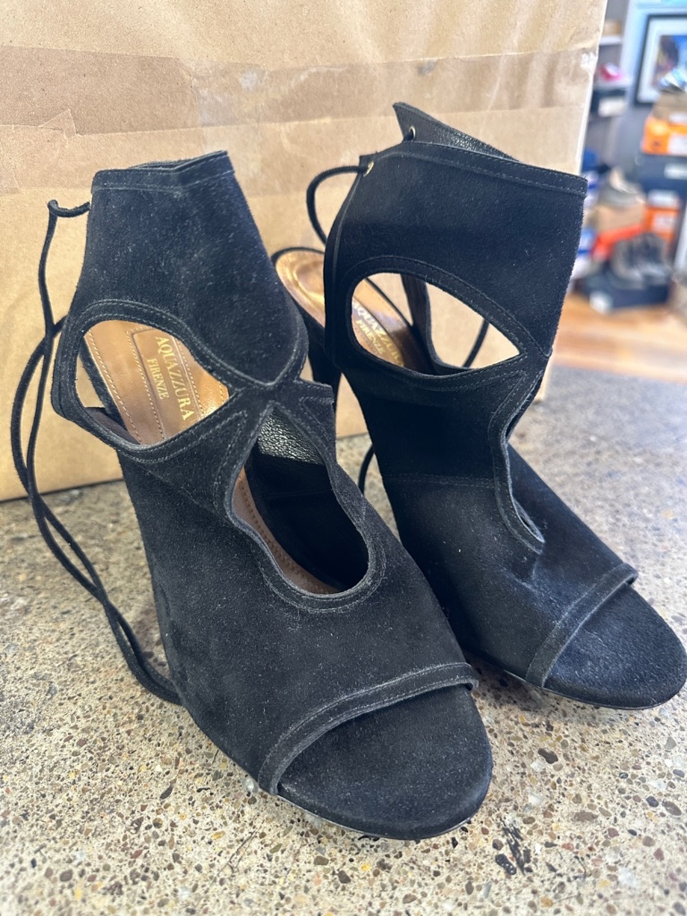 Women’s size 7 (37.5) Aquazzura Firenze black heels new without box or tags